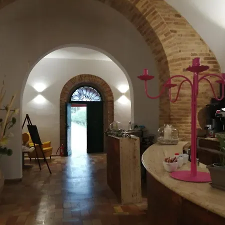 Il Casale فندق مبيت وإفطار